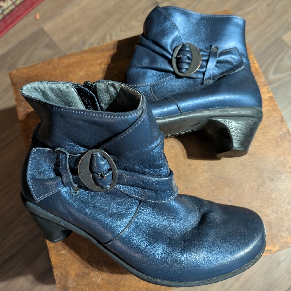 Naot Blue Leather Ankle Booties